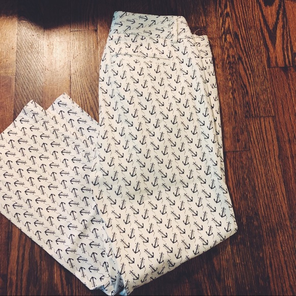 J. Crew City Fit Capris 👡 - Picture 4 of 4